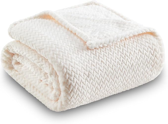 NEWCOSPLAY Fleece Leaves Pattern Twin Blanket, Ivory, 60"x80" | Super Soft Throw Blanket, Lightweight Cozy Bed Sofa Blanket, Premium Silky Flannel Fleece, Travel Blanket for All Season Use