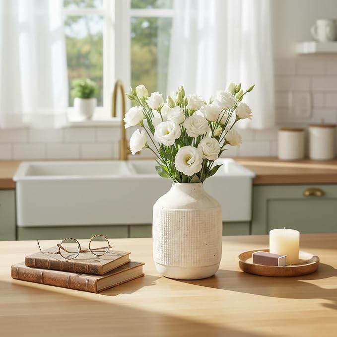 SIDUCAL Ceramic Rustic Farmhouse Vase | 7 Inch Pottery Decorative Flower Sand Glaze Finish Boho Vase for Home Decor, Table, Living Room, Bathroom Decoration, Shelf Decor, Mantel, White