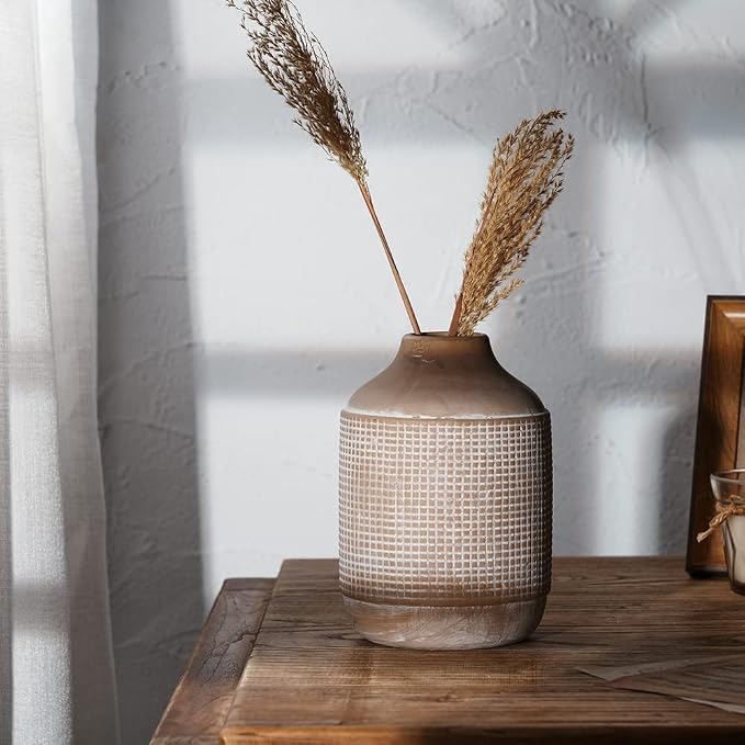 SIDUCAL Ceramic Rustic Farmhouse Vase, Sand Glaze Finish Boho Vase, Pottery Decorative Flower for Home Decor, Table, Living Room Decoration, Shelf Decor, Mantel, 7 Inch, Beige
