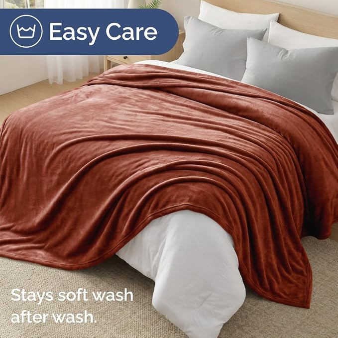 Ultra Soft Fleece Throw Blanket - College Dorm Room Essentials - Mocha | Flannel Fleece, Thick, Warm & Breathable, All Season Cozy, Anti-Static, Microplush, Lightweight for Couch, Bed & Dorm Bedding