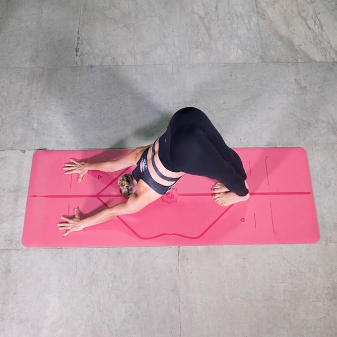 Liforme Travel Yoga mat – Patented Alignment System, Warrior-Like Grip, Non-Slip, Eco-Friendly, Ultra-Lightweight and Sweat Resistant, Made with Natural Rubber