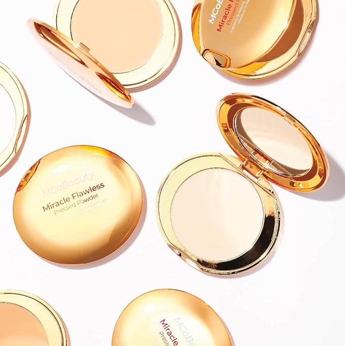 MCoBeauty - Miracle Flawless Pressed Powder - Translucent - Compact Setting Powder with Rose Flower Extract and Sweet Almond Oil - Helps Finish and Refine the Look of Makeup