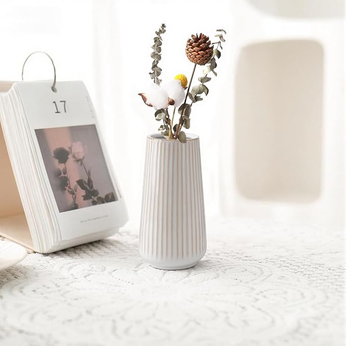 Ceramic Vase, GUKJOB Small Cute Flower Vase for Pampas Grass, Home, Living Room, Dining Table, Farmhouse, Office Decor, Bedroom, Table, and Kitchen Shelf (Yellow Ribbed)