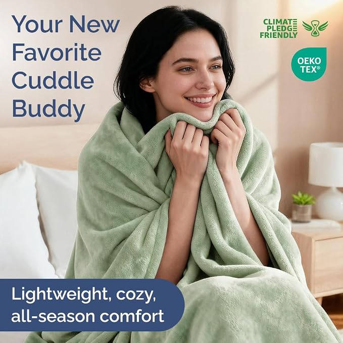 Ultra Soft Fleece Twin XL Blanket - College Dorm Room Essentials - Celadon | Flannel Fleece, Thick, Warm & Breathable, All Season Cozy, Anti-Static, Microplush, Lightweight for Couch, Bed & Dorm Bedding