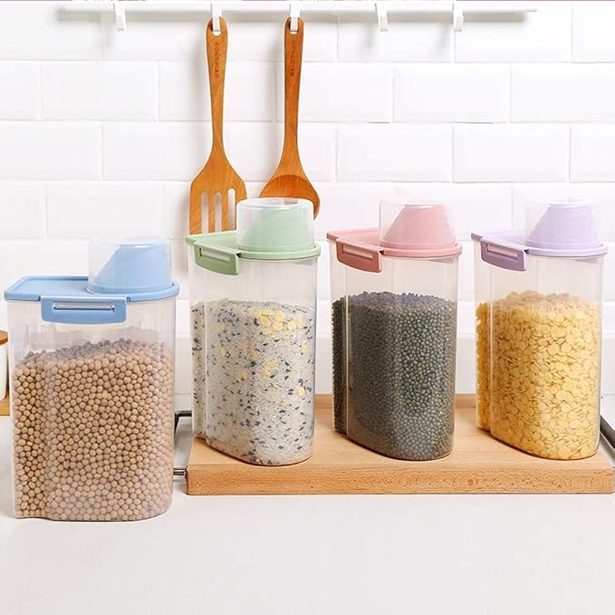 Pet Food Storage Container with Graduated Cup and Seal Buckles Food Dispenser for Dogs Cats (Pink)