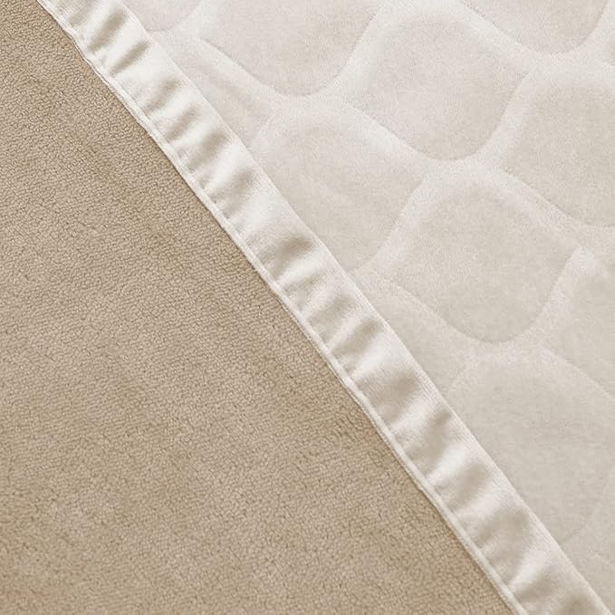 fuguitex Waterproof Dog Blanket Bed Cover Dog Crystal Velvet Moroccan Fuzzy Cozy Plush Pet Blanket Throw Blanket for Couch Sofa(82 * 82 inch, Cream+Beige)