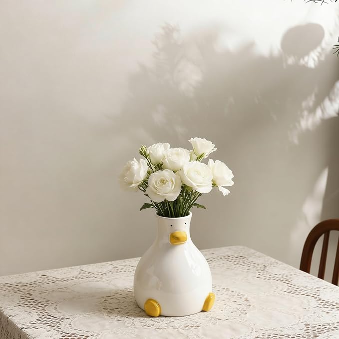 Ceramic DuckVase White Modern Flower Vase with Unique DuckDesign Aesthetic Table Decor Funky Trendy Art Planter Holder for Flowers, Home Office Shelf Decoration