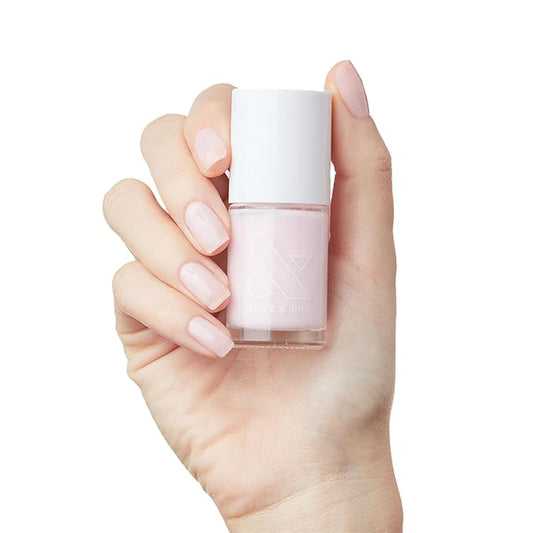 Olive & June Long Lasting Nail Polish | Spring Pastel Nails | Plump Gel-Like Finish No Lamp Needed | Lasts up to 10 days | Salon-Quality 15-Free Vegan & Cruelty-Free Chip-Resistant | Strawberry Scone