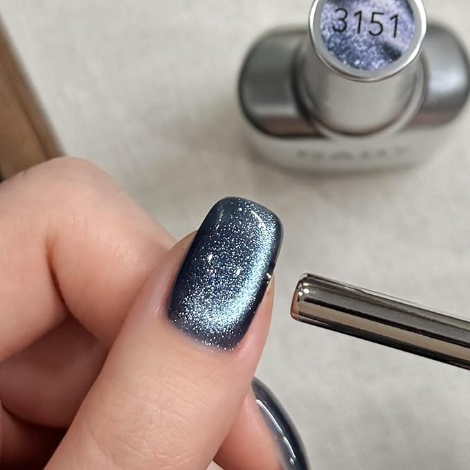 GAOY Blue Cat Eye Gel Nail Polish, 16ml Glitter Holographic Nail Polish with Magnet, Reflective Translucent UV Gel, 3151 Starry Night