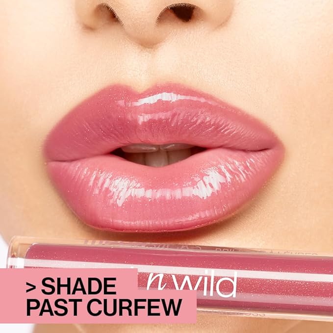wet n wild MegaSlicks Lip Gloss, Ultra-Glossy, Vitamin-E Enriched, Ultra-Gloss High Shine Moisturizing, Cruelty-Free & Vegan - Rasp-berry Voice