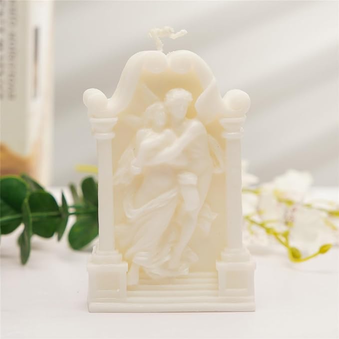 Hugging Angel Shaped Scented Candle,125G Aesthetic Handmade Soy Wax Aroma Decorative Art Candle for Table Photo Prop Valentine's Day Wedding Birthday,Prefect Gift for Meditation Stress (White)