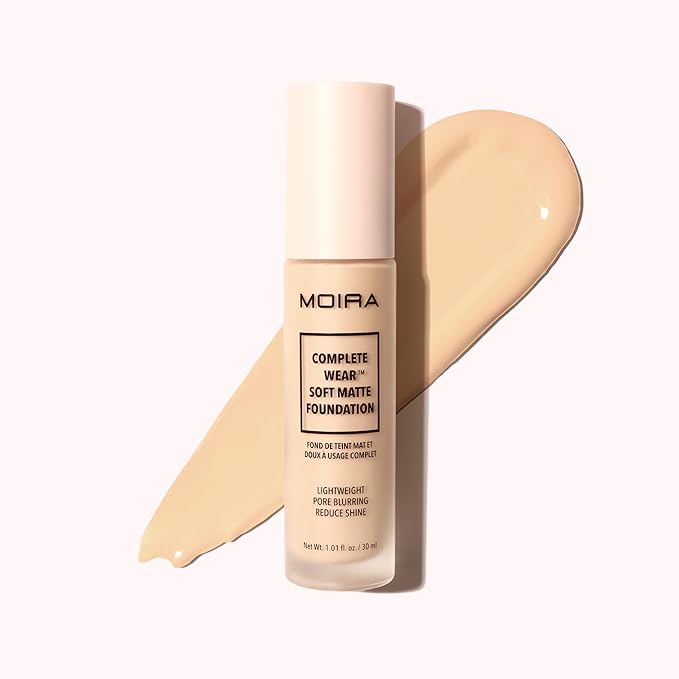 Complete Wear(TM) Soft Matte Foundation (200W)