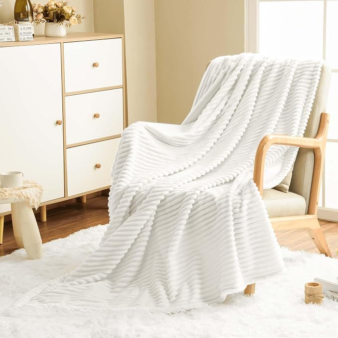 Vessia Flannel Fleece Throw Blanket for Couch,Sofa,Bed, 300GSM Microfiber White Striped Chair Blanket for Adults and Kids, Super Soft Warm Cozy Lightweight Ribbed Throw for All-Season