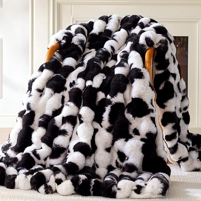 Anysay Faux Fur Throw Blanket, 1000GSM Fluffy Soft Bubble Blanket 80''*90'' | Cozy Plush Warm and Thick Blanket for Couch Bed, Fuzzy Rabbit Throw for Living Room Bedroom Cow Blcak