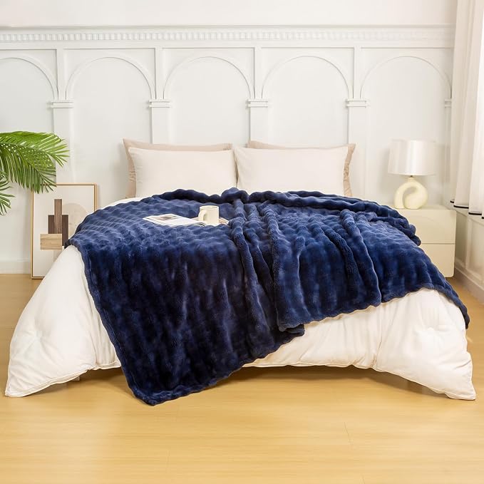 YUSOKI 3D Fleece Bubble Throw Blanket,Navy Blue, 50"x60" | Ultra Soft, Non-Shedding, Lightweight for All Season Use, stays fluffy after repeated washes, Perfect Gifts, Machine Washable