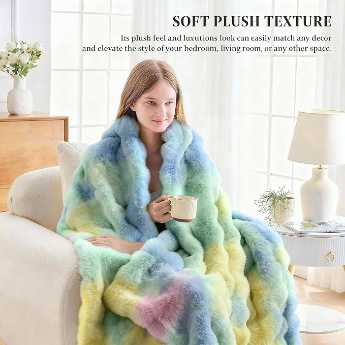 Faux Fur Throw Blanket for Couch, 1000 GSM Cozy Fuzzy Fluffy Soft Plush Thick Bubble Sherpa Blanket for Sofa Bedroom Living Room, Mothers Day Birthday Gifts for Women Home Decor