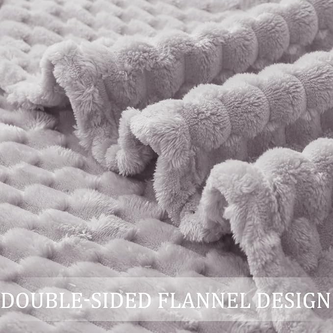 Exclusivo Mezcla 3D Fleece Twin Size Blanket for Bed, Light Grey | Extra Soft Fuzzy Plush Lightweight Bed Blankets, Cozy Fluffy Decorative Blankets for All Seasons, 90x66 Inches
