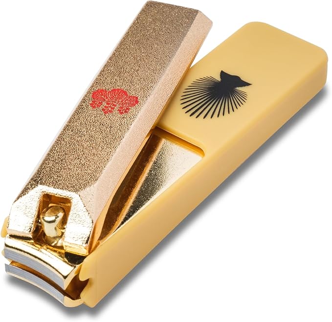 Japanese Nail Clippers, Curved Carbon Steel Blade, Made in Seki Japan, Built-in Nail File & Clippings Catcher, Samurai Design, Fingernail & Toenail Nail Trimmer (Toyotomi Hideyoshi)
