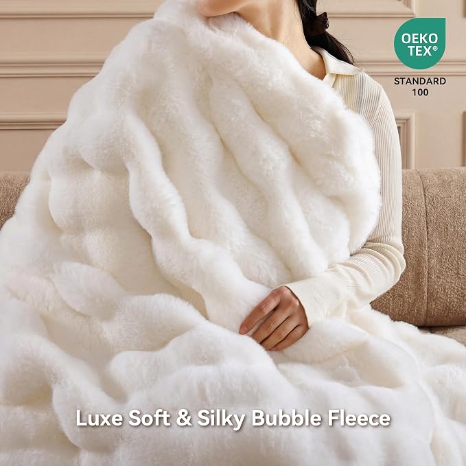 Faux Rabbit Fur Throw for Couch - Cream White Bubble Blanket 50"x60" | Fluffy Plush Fuzzy Throw for Sofa & Bed, Super Soft Cozy Comfrt Blanket, Luxury Aesthetic White Decor Gift for Women