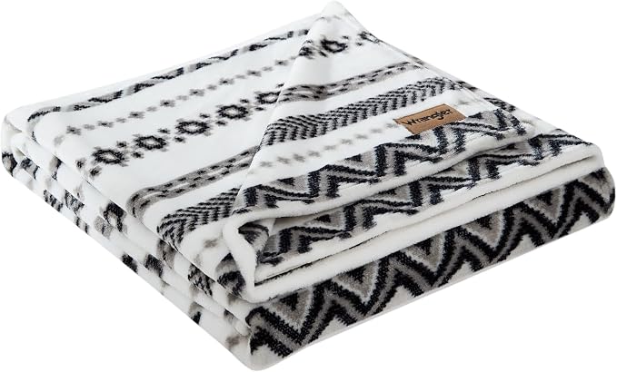 Wrangler - Blanket, Super Soft Plush Bedding, Yellowstone Inspired Throw Blanket for Couch or Bed (Diamond Trail Black, 50" x 70")