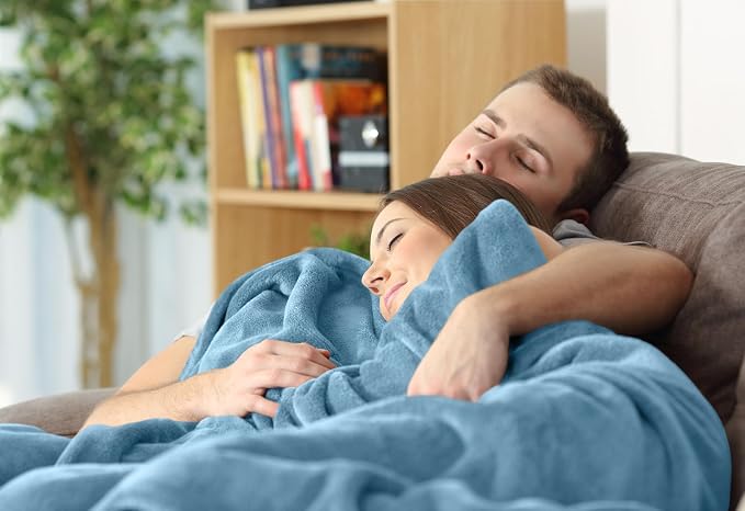 Utopia Bedding Soft Fleece Bed Blanket Twin Size Washed Blue (90x66 Inch) | Microfiber Plush Warm Lightweight Breathable Cozy Blanket Anti-Static, All Season Use, Gift for Women and Men