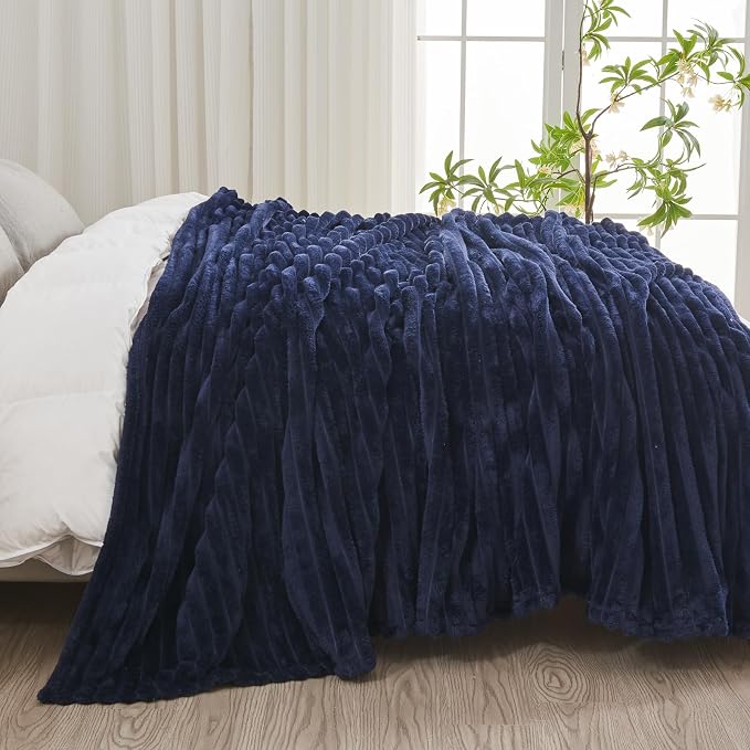 NEWCOSPLAY Fleece Ribbed Cozy Queen Blanket for Couch, Dark Navy, 90"x90" | Premium Silky Flannel Blanket, Soft Lightweight Fluffy Throw Blanket for Bed Sofa Decor, Gift for All Season Use