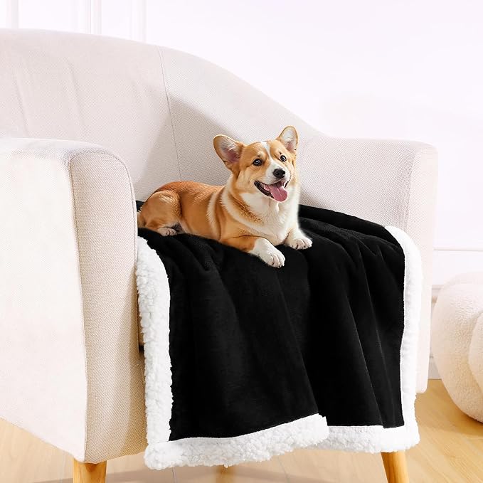 Smiry Waterproof Blanket Throw, Reversible Dog Blanket for Sofa Couch Bed | Soft Leakproof Sherpa Fleece, Washable Furniture Couch Protector for Large Dogs Cats, 30"x40", Black/White