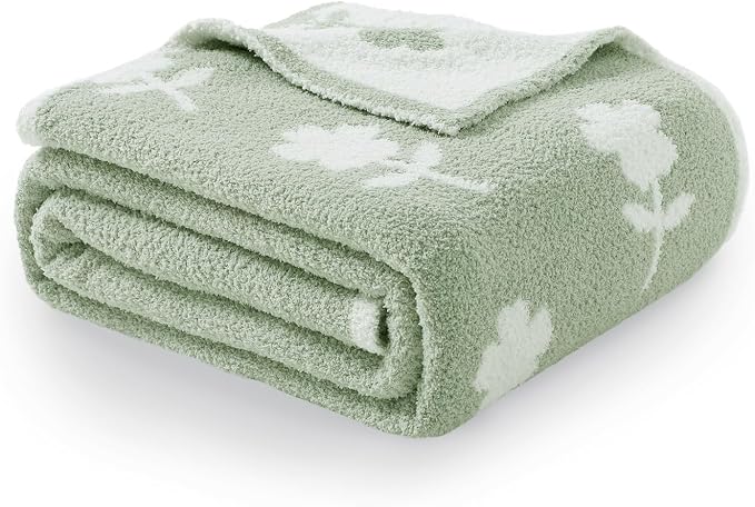 Snuggle Sac Flower Throw Blanket for Couch, Fuzzy Microfiber Warm Winter Daisy Floral Blankets, Sunflower Throws Gifts, Flower Sage Green, 50x60 inches