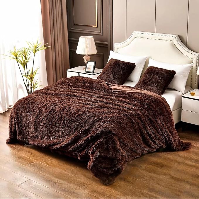 YUSOKI Long Faux Fur King Size Blanket, Brown, 90" x 104" | Ultra Soft, Lightweight for All Season Use, stays fluffy after repeated washes, Perfect Gifts, Machine Washable
