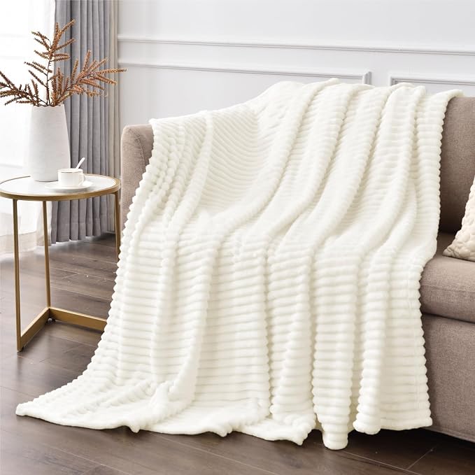 BEDELITE 3D Ribbed Jacquard Cream Fleece Twin Blanket for Bed, 60x80 Inch | Soft Warm Decorative Fluffy Blanket, Cozy Plush Lightweight Fuzzy Throw Blanket for Couch Sofa Room Decor, Gift for Women