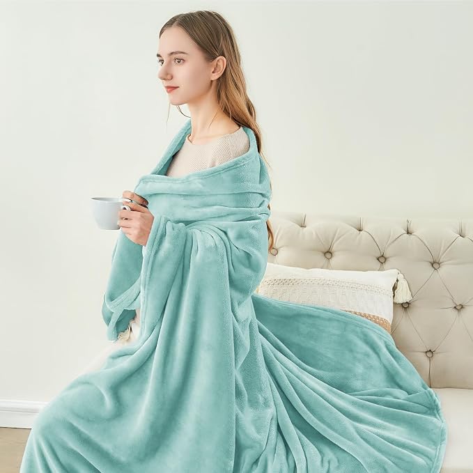 BEDELITE Fleece Blanket Soft Plush Throw for Couch Haze Blue 50"x60" | Ultra Soft Fleece, Plush Microfiber, Lightweight Warmth, All Season Comfort, Fade Resistant, Machine Washable, Couch Sofa Bed