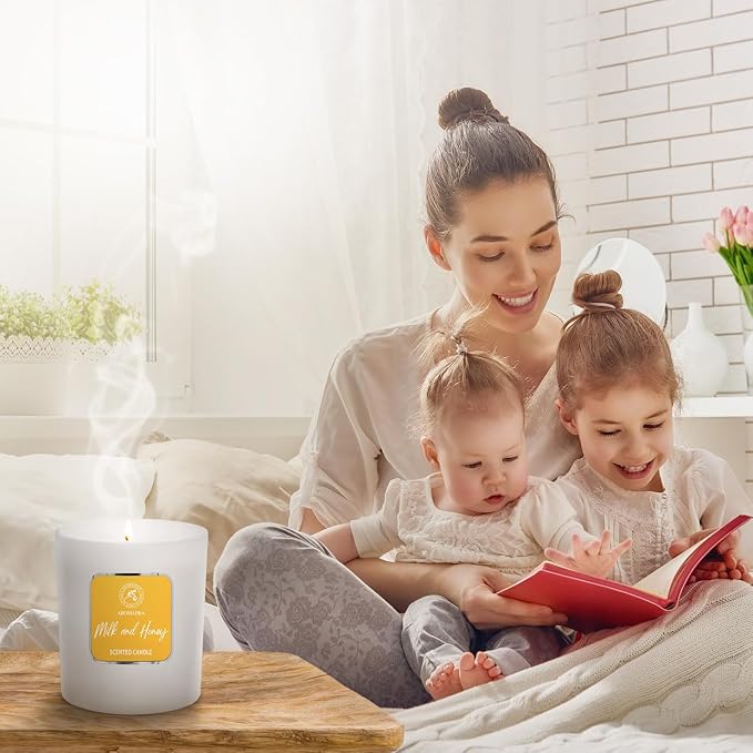 Milk & Honey Scented Candle – Aromatherapy Soy Wax, 200g – Up to 45 Hours Burn – Glass Jar for Home or Gift
