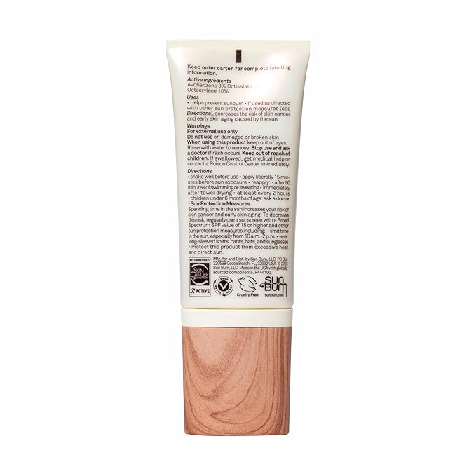 Sun Bum Daily SPF 30 Glow Sunscreen Face Lotion - Moisturizing Facial Sunscreen - Tinted - Dewy Finish - Hawaii 104 Act Compliant (Made without Octinoxate & Oxybenzone) - Travel Size - 1.7 oz