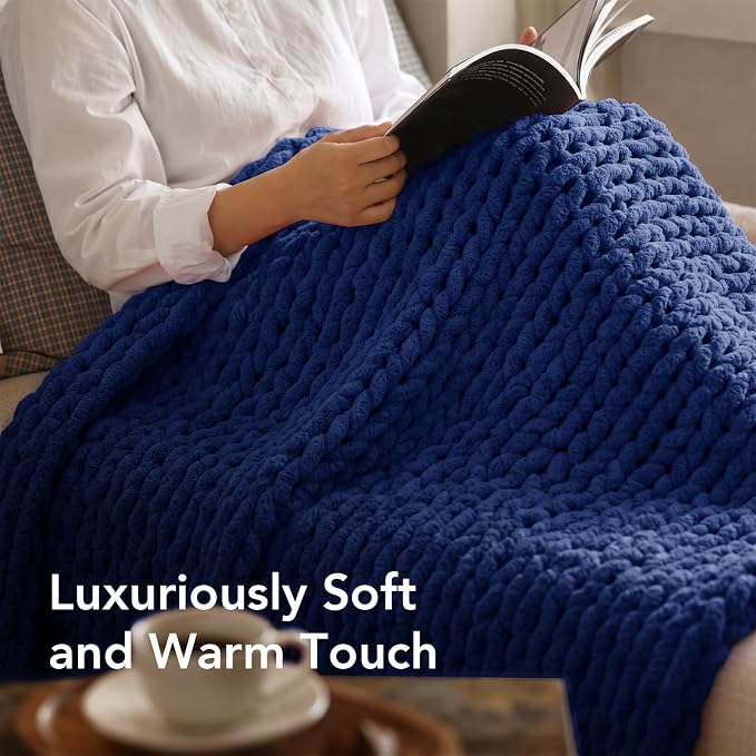 L'AGRATY Chunky Knit Throw Blanket for Couch, 50 x 70 Inches, Dark Blue | Handmade Chenille Crochet Blanket for Sofa Bed, Thick Cable Knitted Blankets for Room Home Decor, Birthday Gift for Women Mom