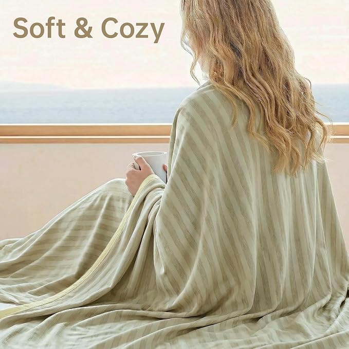 Guohaoi Cooling Blanket for Hot Sleepers and Night Sweats 90"x90" Queen | Arc-Chill Q-Max >0.5 Cool Fiber,100% Oeko-Tex Certified Lightweight Summer Blanket for Travel/Outdoor Ultra Cold Breathable