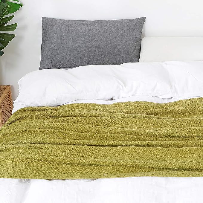 BOURINA Olive Green Throw Blanket 60x80 Inch Knit Soft Throw Sofa Blanket | Knitted Throw Blanket 60x80 Inches, Soft Lightweight Boho Weave Throw Decorative Couch Blanket for Living Room Bedroom Chair