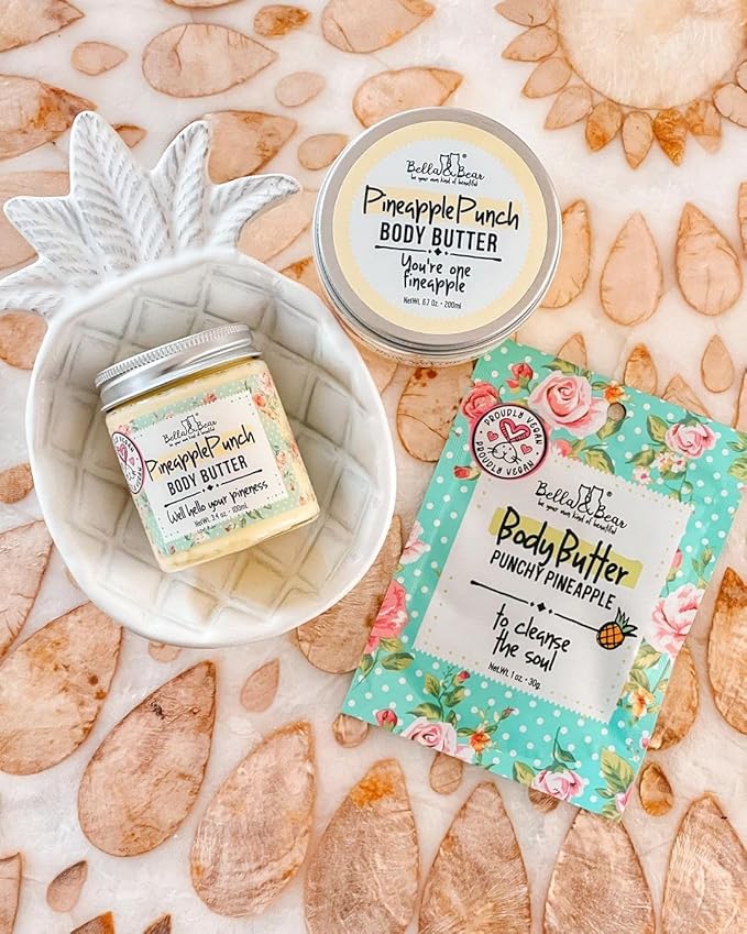 Bella & Bear Mystery Box – Over $80 Value incl. Full‑ & Travel‑Size Bath, Body & Skincare • Surprise Beauty Kit • Vegan & Cruelty‑Free Gift for Women