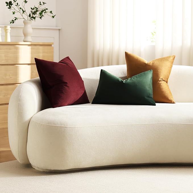 Throw Pillow Covers 20x20 Burgundy: Pack of 2 Cozy Soft Velvet Square Modern Luxury Decorative Throw Pillow Cases for Sofa Couch Living Room Bed Home Decor