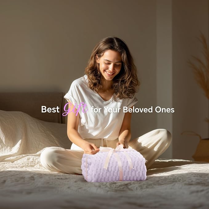 BEDELITE Lavender Throw Blanket for Couch, Soft Cozy Gifts for Women, 50*60 | 3D Jacquard Decorative Fleece Blanket, Super Soft Plush Throws, Cute Birthday Gift for Women & Men, Suitable for All Seasons