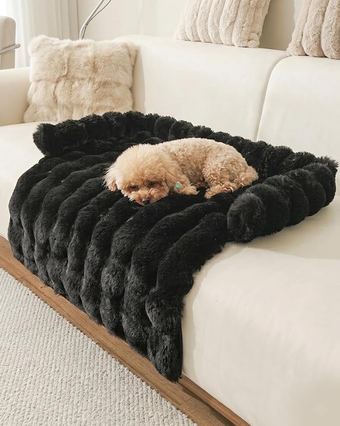 IUUI Dog Bed/Mat for Couch,Faux Rabbit Fur Pet Sofa Furniture Protector | Non-Slip&Manchine Washable,Protects Sofa from Fur & Scratches,Bubble Puff Fluffy Texture,Cozy for All Size Dogs&Cats