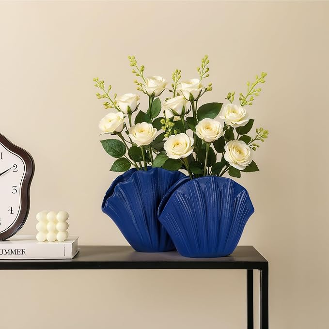 Shell-Shaped Vase for Living Room Decor, Ceramic Vases for Modern Home Decor, Unique Vase for Farmhouse Decor, Aesthetic Room Decor, Nordic Decor, Shelf Decor, Centerpiece Table Decor (Blue)