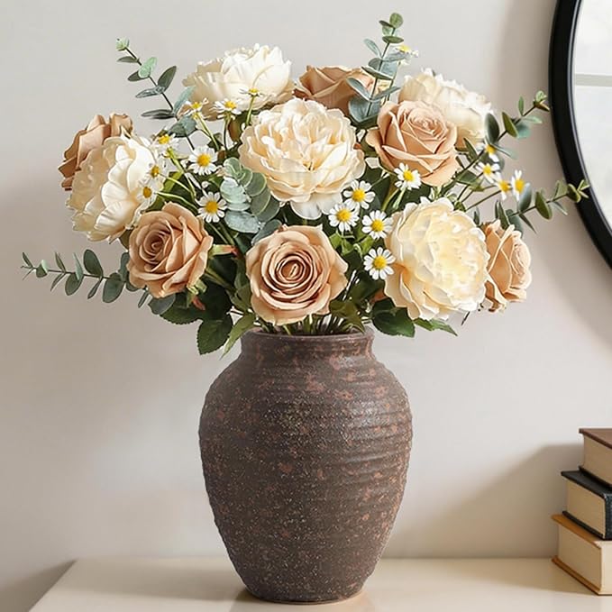 Ceramic Flower Vase 7.4 inch Farmhouse Rustic Vase for Home Decor Handcrafted Pottery Vase Small Terracotta Vases for Dining Table Decor Fireplace Living Room Bathroom Wedding Centerpiece
