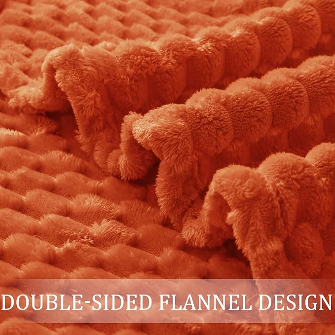 Exclusivo Mezcla 3D Fleece Queen Size Blanket for Bed, Burnt Orange | Extra Soft Fuzzy Plush Lightweight Bed Blankets, Cozy Fluffy Decorative Blankets for All Seasons, 90x90 Inches