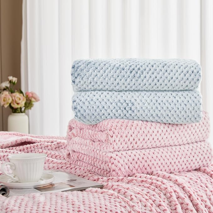 Exclusivo Mezcla Soft Waffle Fleece Bed Blanket Queen Size, Heather Blue | Lightweight Plush Blanket for Bed, Bedroom, Cozy Flannel with Waffle Texture, Stylish Home Decor, All Season, 90x90 Inches