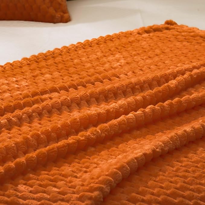 Vessia Flannel Fleece Throw Blanket(50x60 inch), 3D Jacquard Burnt Orange Fuzzy and Warm Blanket for Couch, Sofa, Bed, Chair, 300GSM Super Soft Touch Cozy Lightweight Throw for All-Season Home Decor