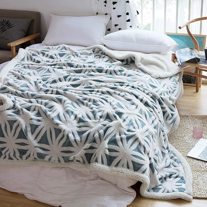 LOMAO Sherpa Fleece Blanket Gifts for Mom Dad Cozy Soft Throw Blanket for Women Men Birthday Gifts Dual Sided Couch Sofa Bed Blanket (Light Blue, 90''x90'')