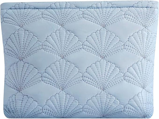 uekeboag White Quilted Cotton Makeup Pouch,Coquette Quilted Toiletry Bag for Women and Girls, Floral Coquette Organizer Bag, Aesthetic Travel Cosmetic Bags(LightBlue Shell)