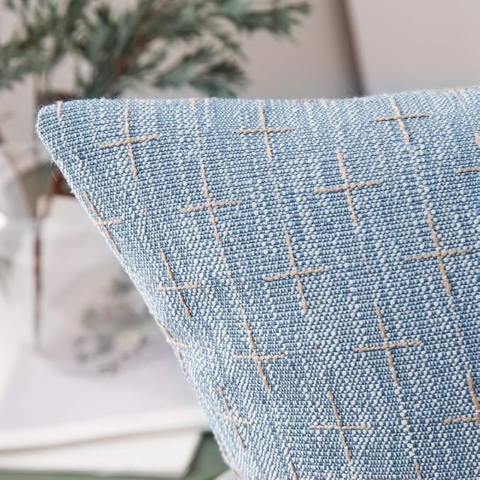 MIULEE Pack of 2 Decorative Burlap Linen Throw Pillow Covers Modern Farmhouse Pillowcase Rustic Woven Textured Cushion Cover for Sofa Couch Bed 18x18 Inch Light Blue