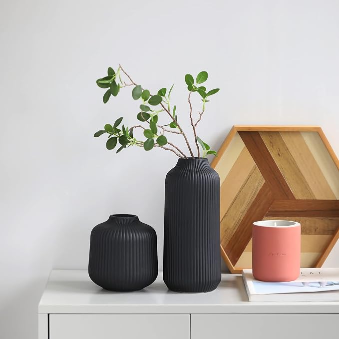 flature Ceramic Vase in Nordic Style, Decovase Large for Pampas Grass as Boho Deco, Vase Black Matt 10 inch for Flowers, Scandinavian Design Home Decoration for Fresh Flowers, Dried Flowers (Size L)