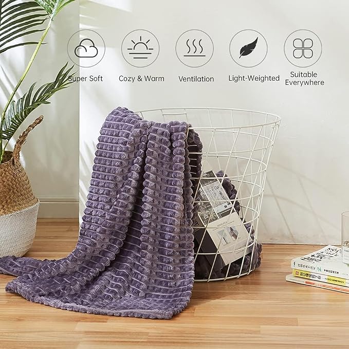 Simple&Opulence Purple Throw Blanket for Couch-Super Soft Fluffy Blankets for Women 50x70 Inches Cozy Lightweight Fleece Blanket for Home Decor